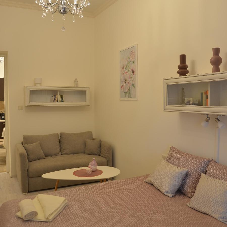 Elegant Apartman Eger Exterior photo
